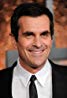 How tall is Ty Burrell?